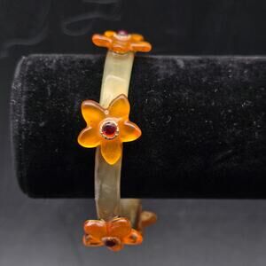Orange Applied Lucite Flower Bangle Bracelet Vintage Jewelry